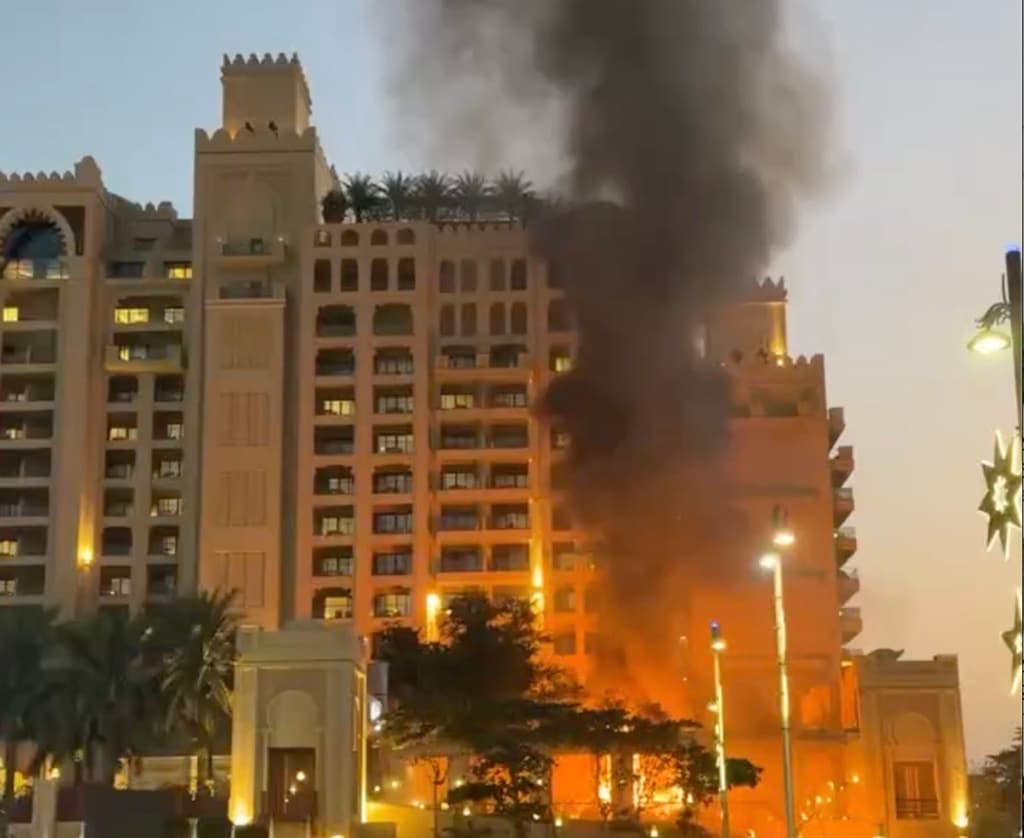 Elevi blocați în Dubai: Lecție de adaptabilitate în criză